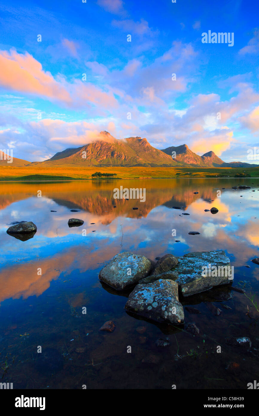 Evening, evening mood, Alpenglow, Ben Loyal, mountains, mountains, bodies of water, summits, peaks, glowing, Great Britain, High Stock Photo