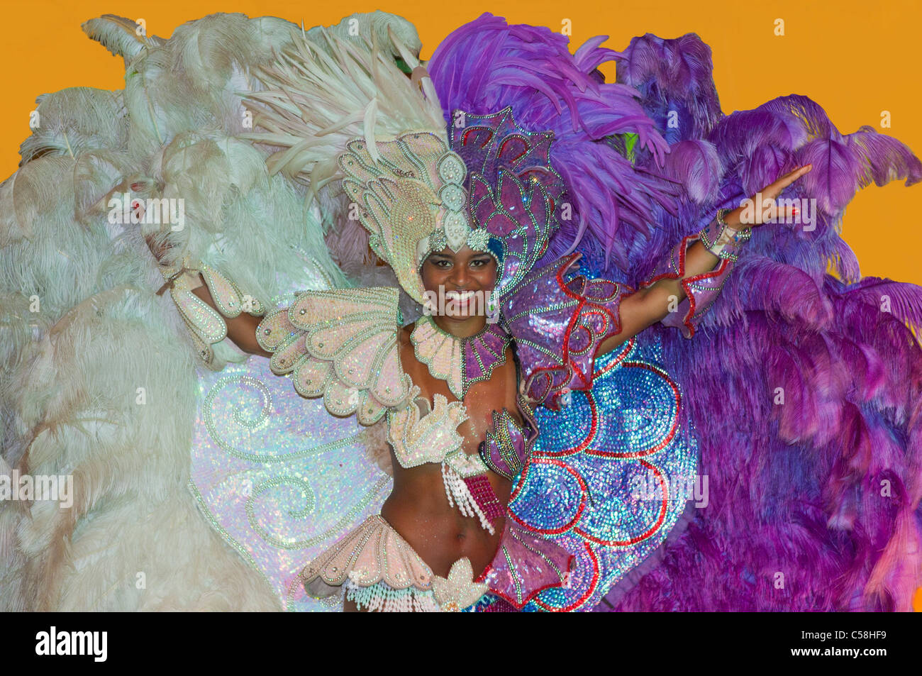 Woman rio carnival hi-res stock photography and images - Alamy