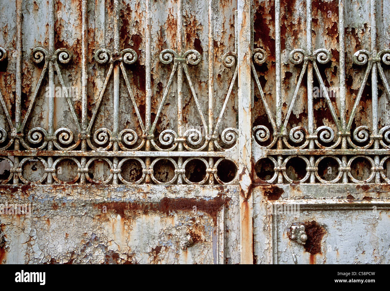 Old iron gate, village of ChâtelCensoir along Canal du Nivernais