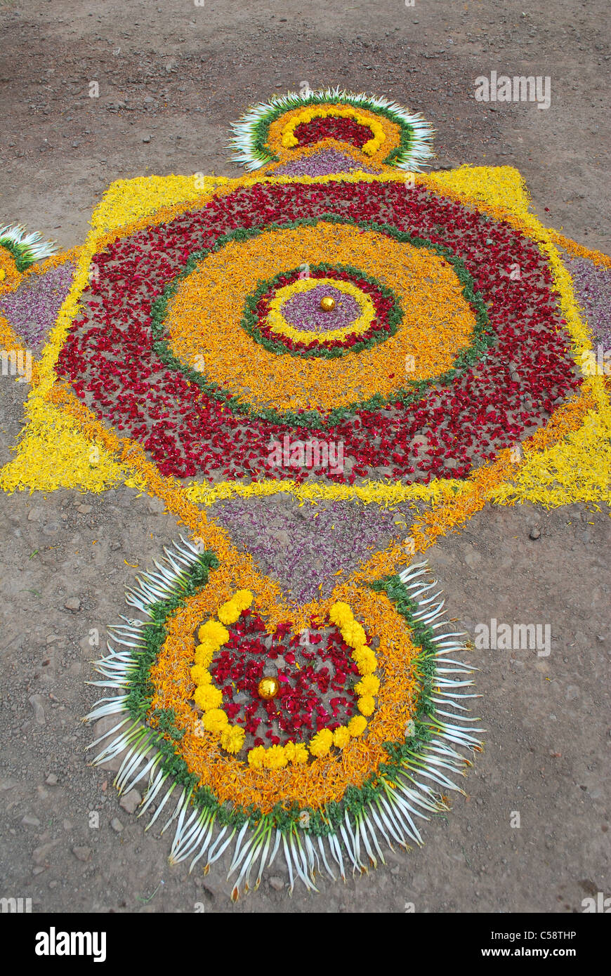 Flower rangoli design hi-res stock photography and images - Alamy