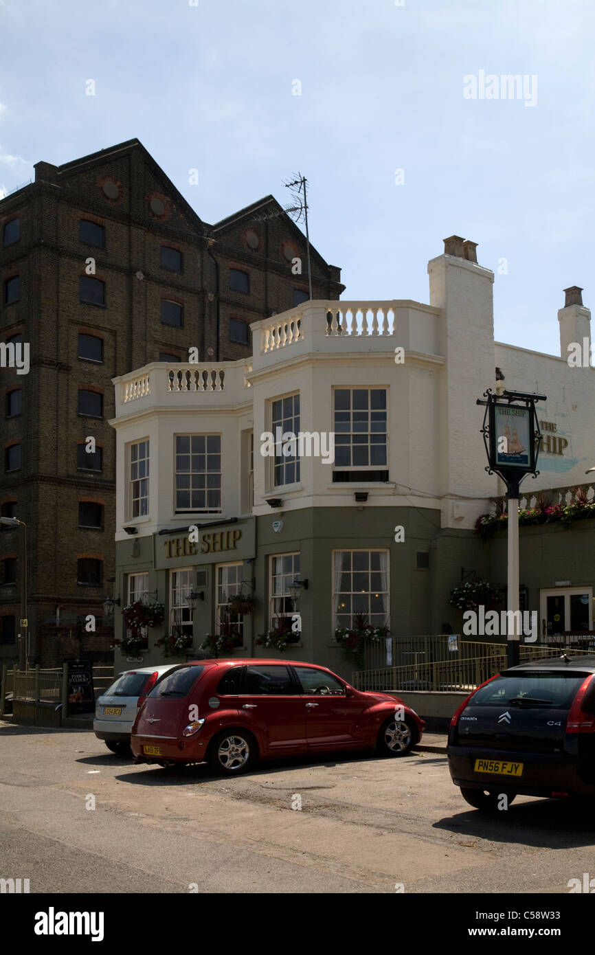 the ship mortlake london england Stock Photo