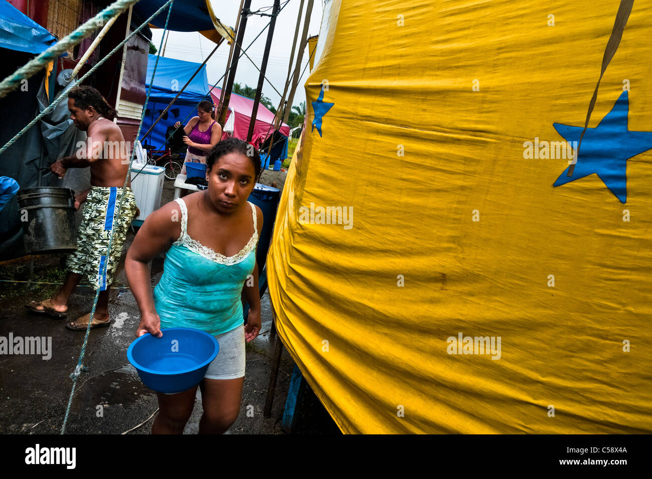 Circus performers during their daily work at the Circo Anny, a family run  circus wandering the Amazon region of Ecuador Stock Photo - Alamy