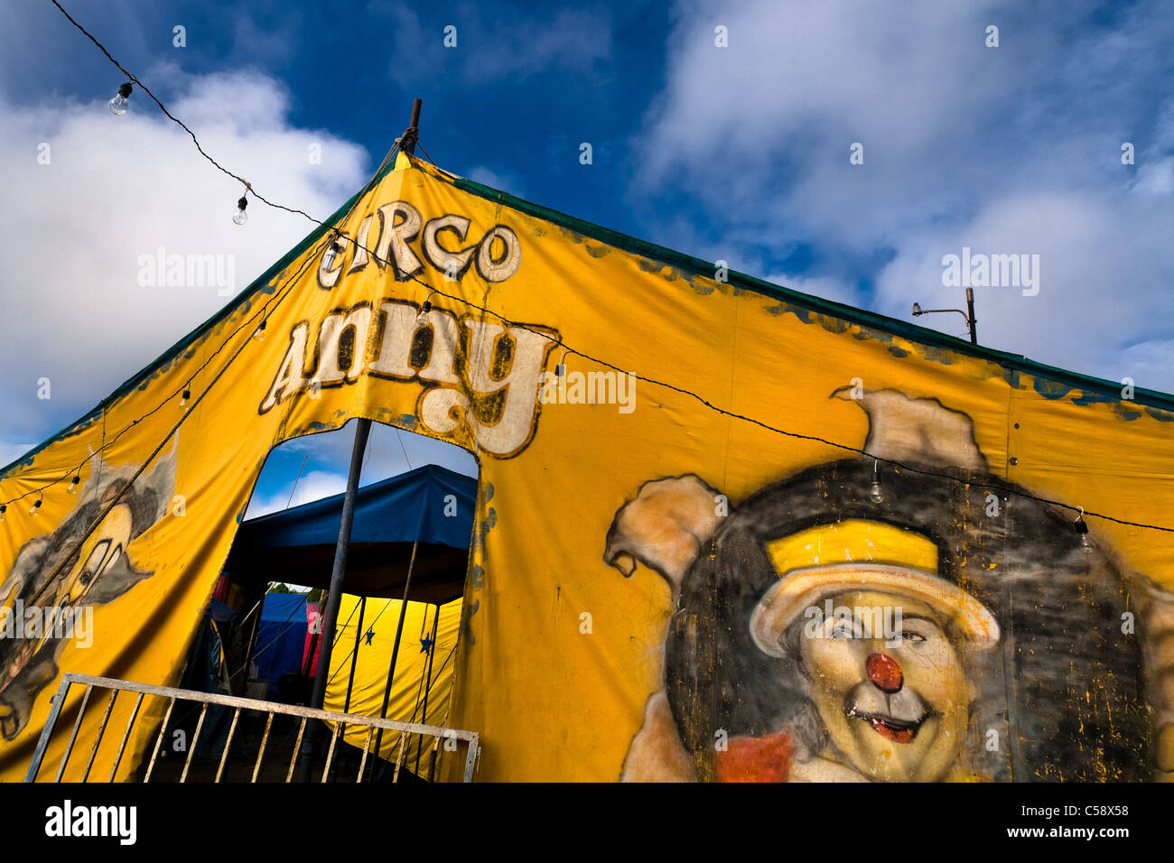 Old circus tent hi-res stock photography and images - Alamy