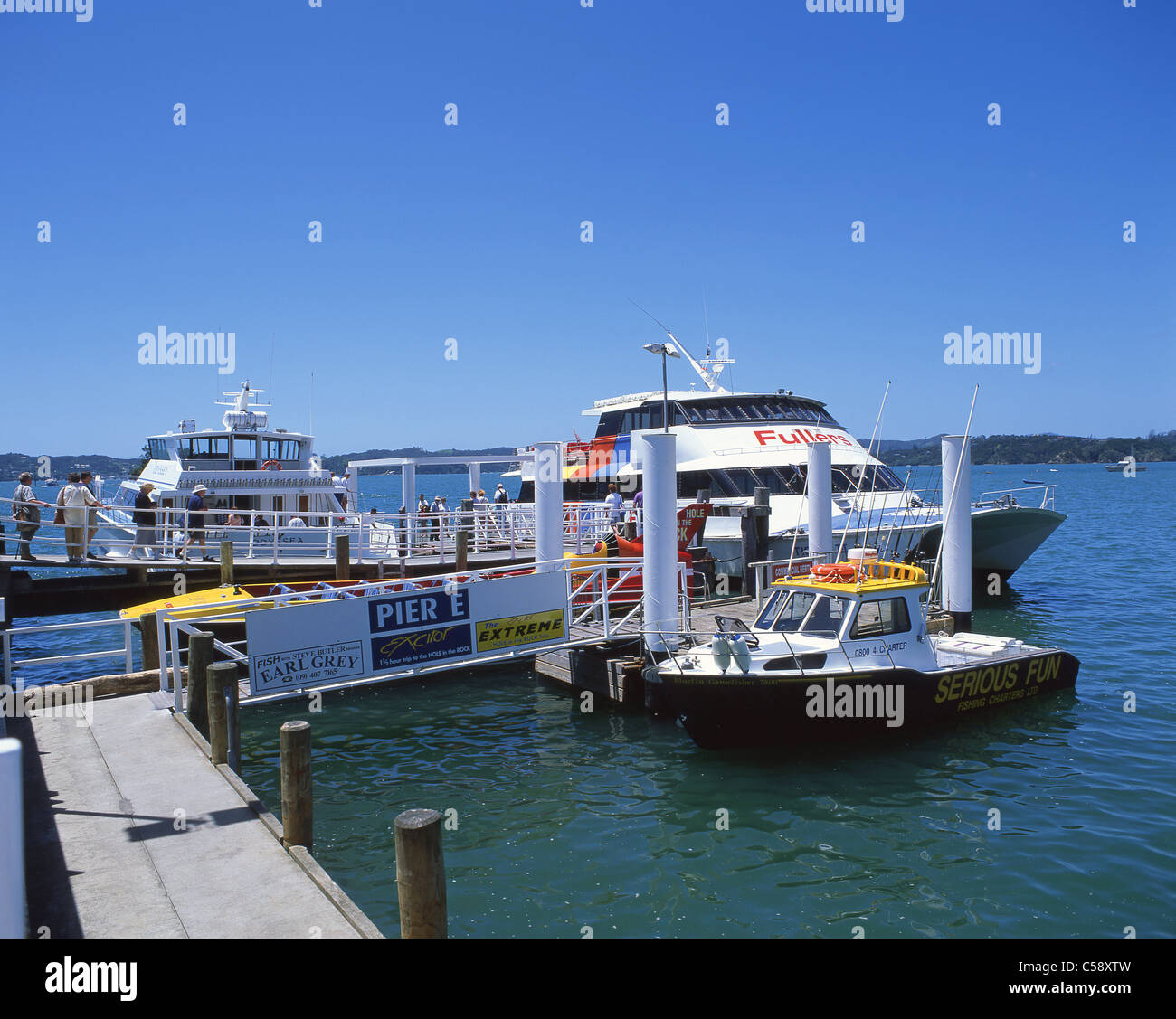 Paihia wharf hi-res stock photography and images - Alamy