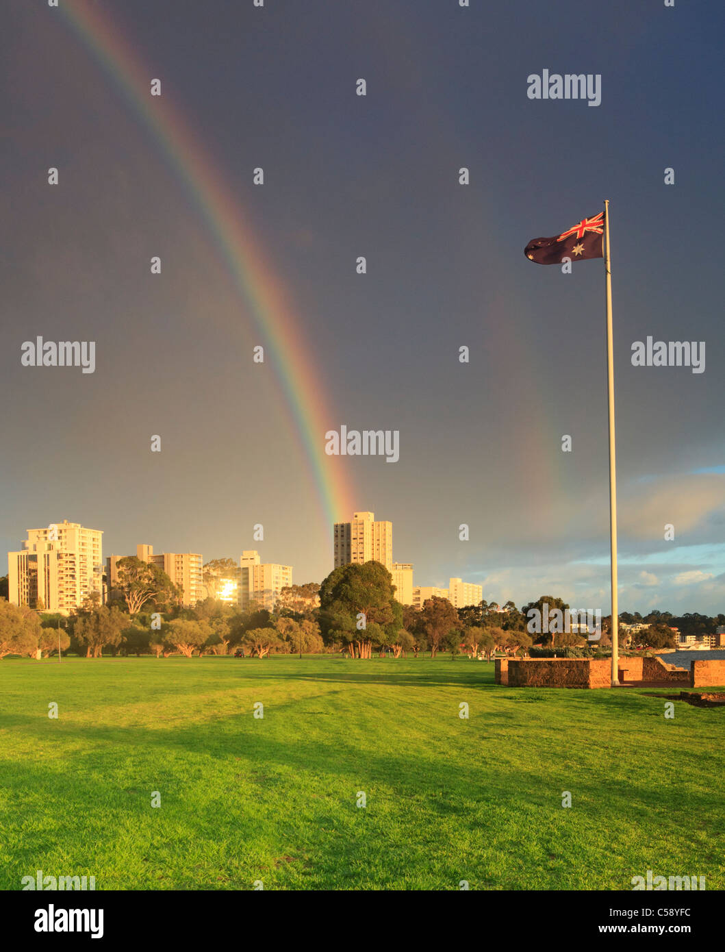Australian flag pole hires stock photography and images Alamy