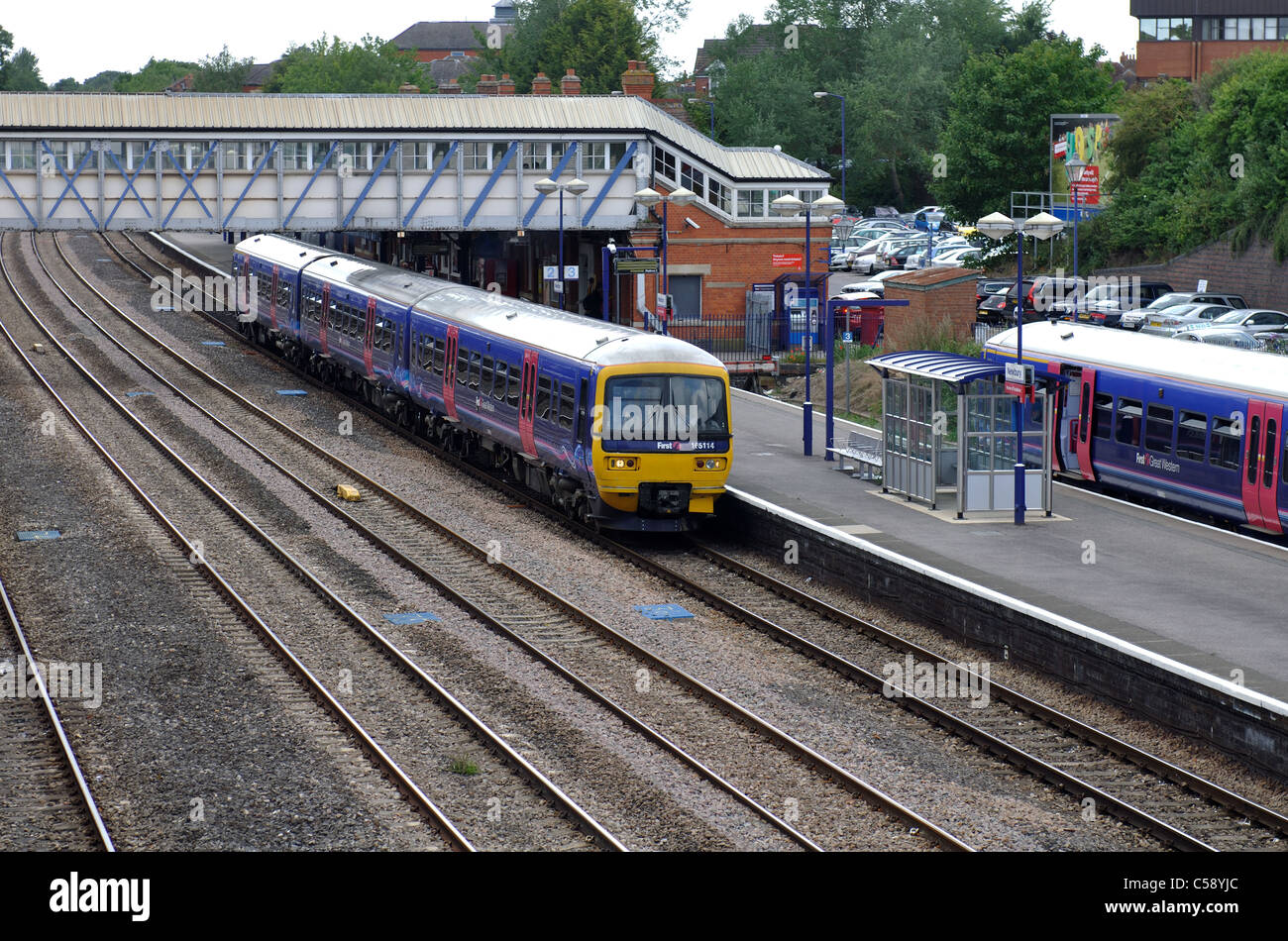 First Great Western trains at Newbury station, Berkshire, England, UK