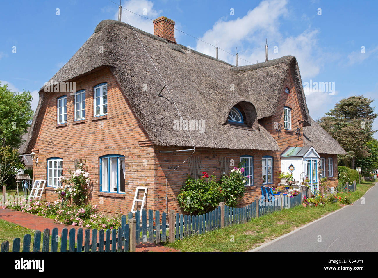 thatched house, Nebel village, Amrum Island, North Friesland, Schleswig-Holstein, Germany Stock Photo