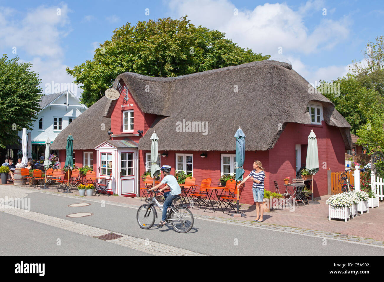 thatched house, Nebel village, Amrum Island, North Friesland, Schleswig-Holstein, Germany Stock Photo