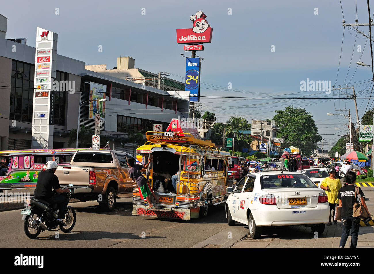 JY Corner Lahug Rush Hour Morning Cebu City Philippines Stock Photo Alamy