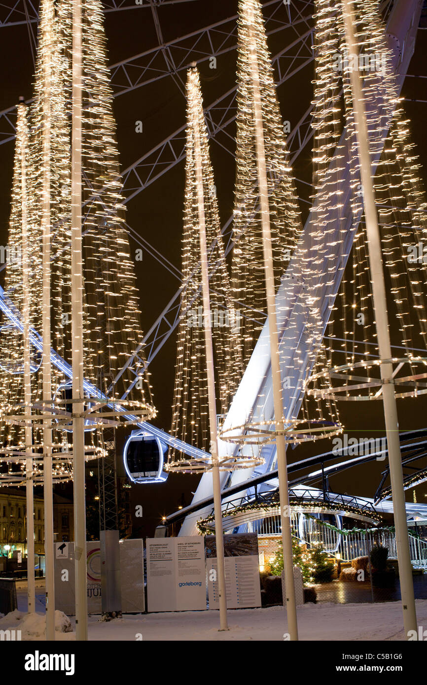 Trees lit at night hires stock photography and images Alamy