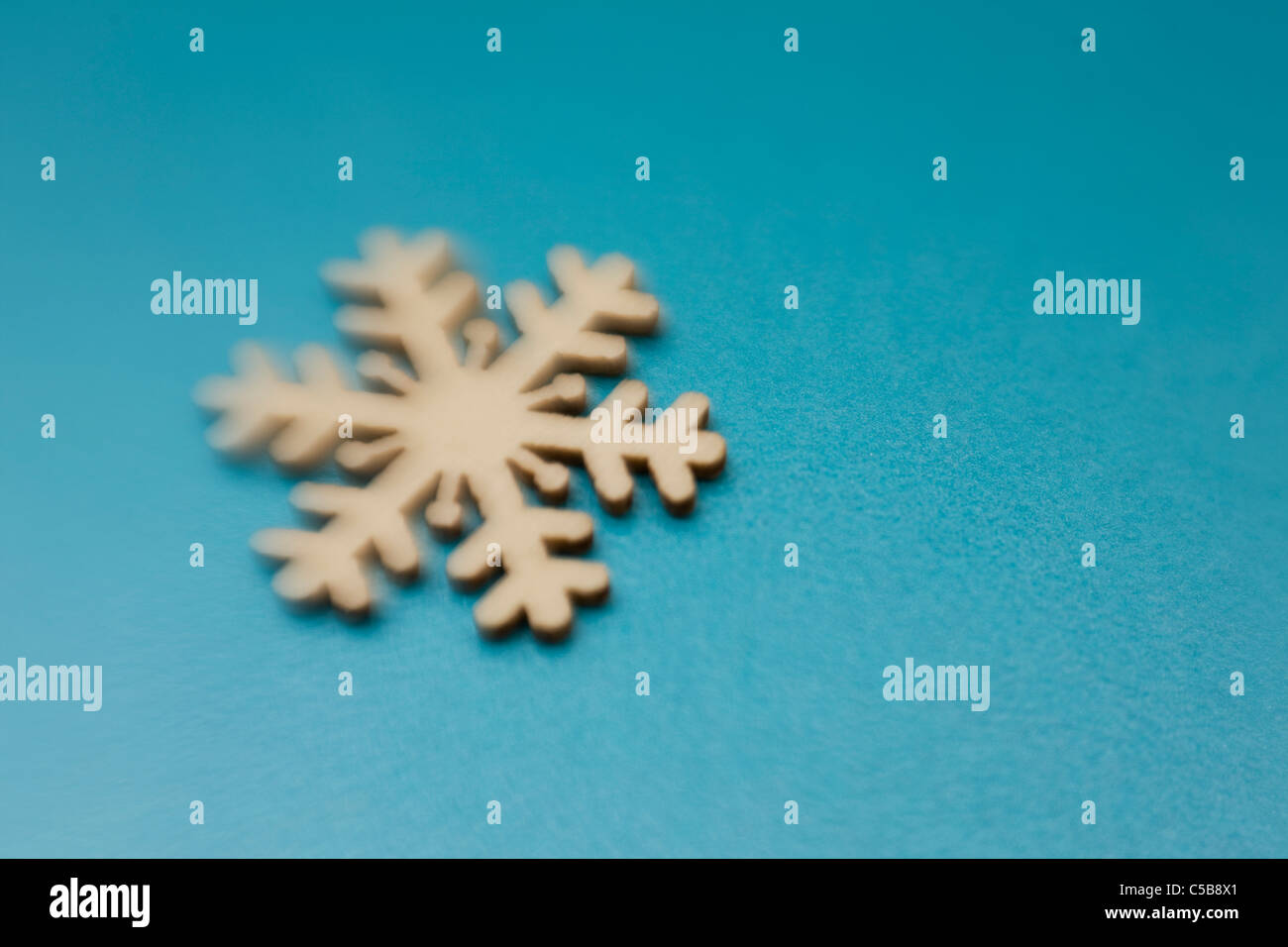 Blue winter background hi-res stock photography and images - Alamy
