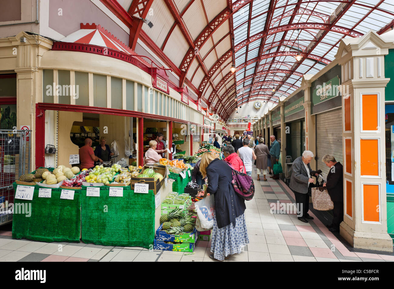 Interior of the historic Grainger Market, Grainger Town, Newcastle upon Tyne, Tyne and Wear, UK Stock Photo
