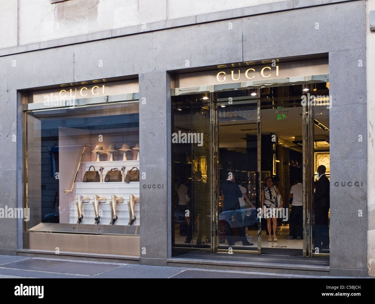 Gucci shop in Via Montenapoleone luxury street - Milan - Italy Stock ...