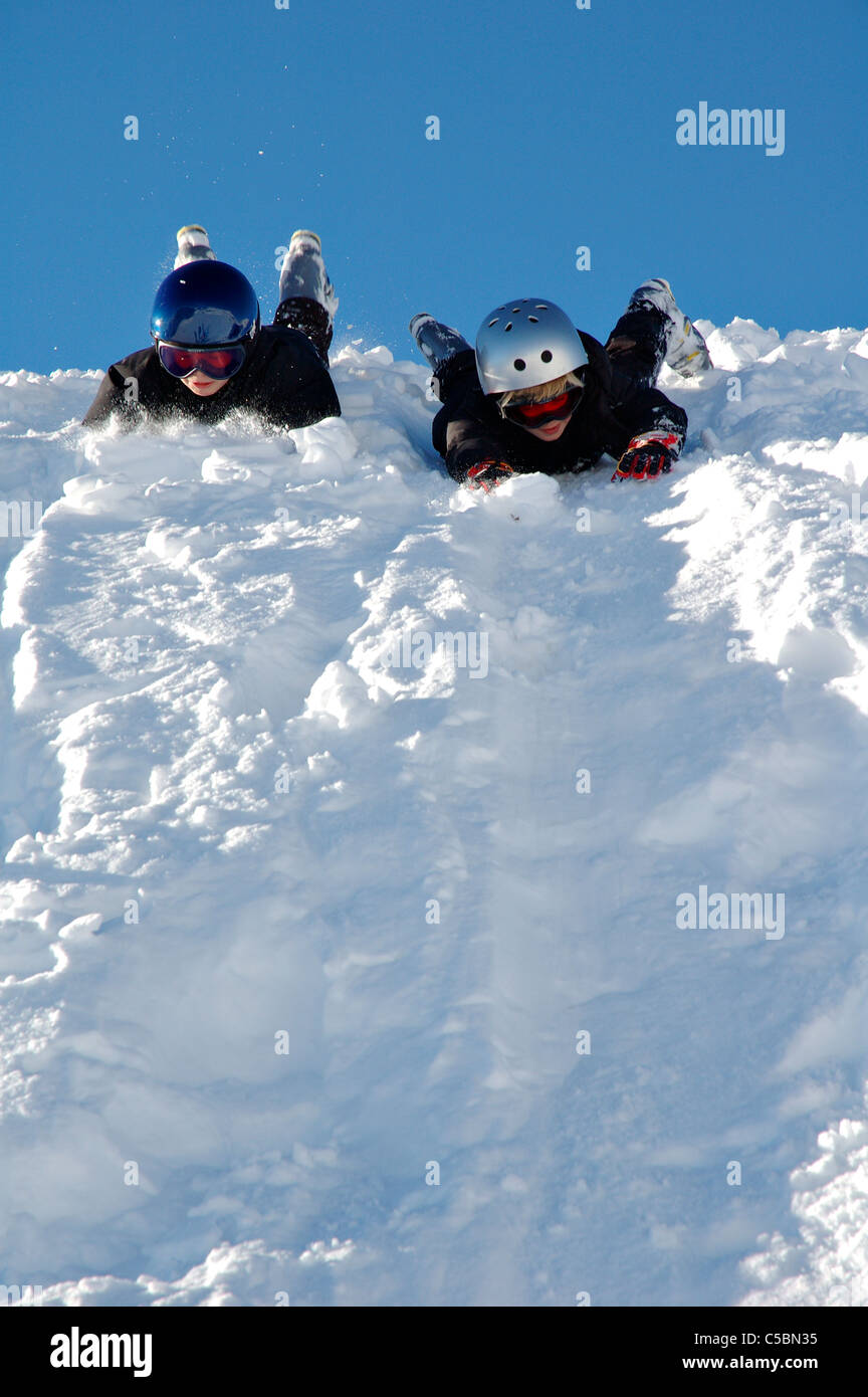 Falling Off Cliff Stock Photos & Falling Off Cliff Stock Images Alamy