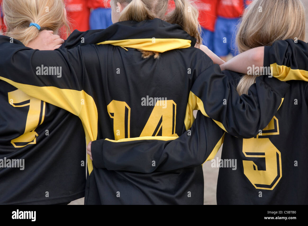 Girls in line hires stock photography and images Alamy