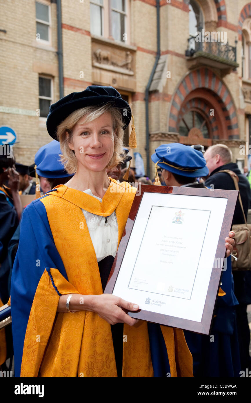 Juliet Stevenson honoured at Cambridge University Stock Photo