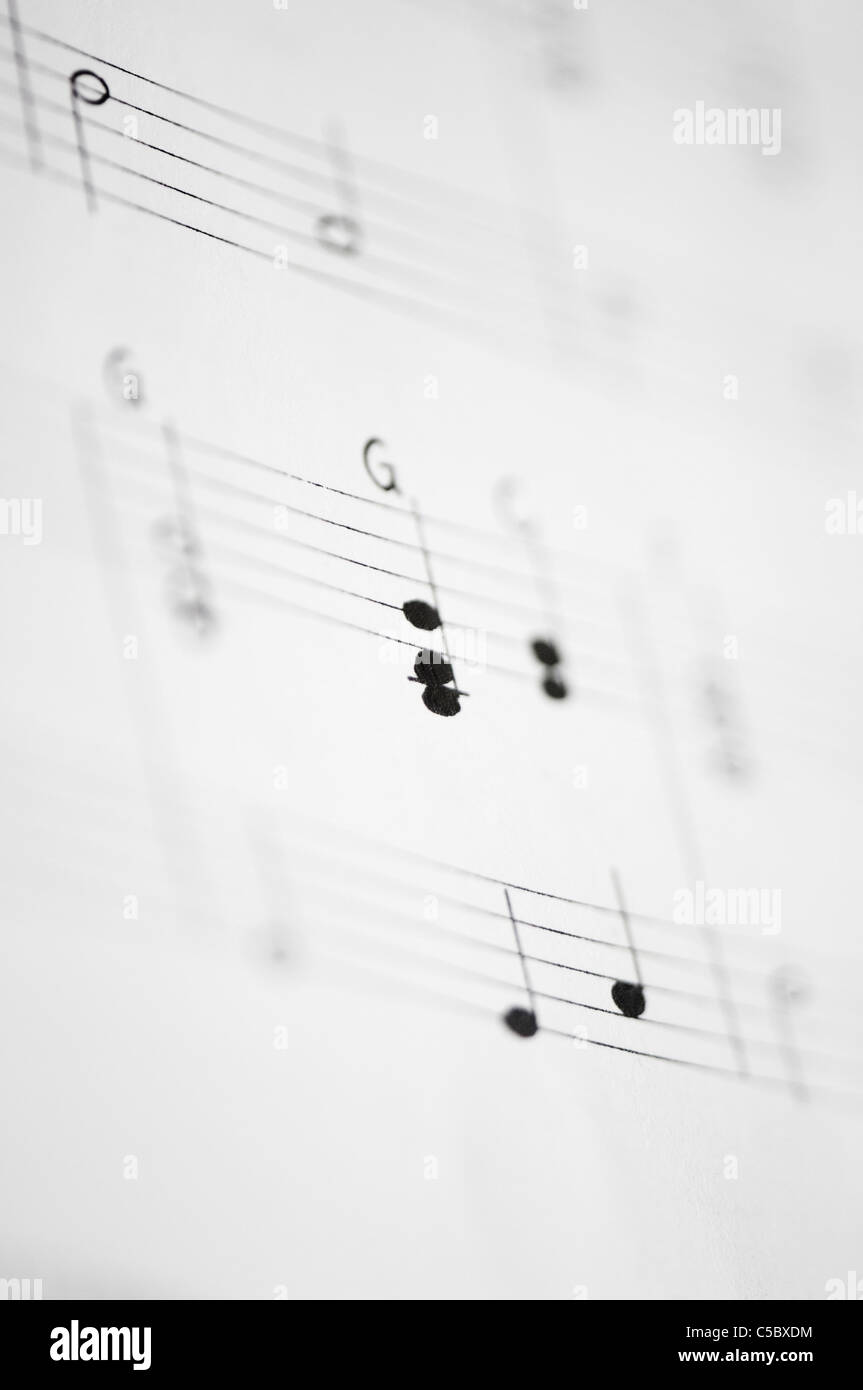 Bar of musical notation hi-res stock photography and images - Alamy
