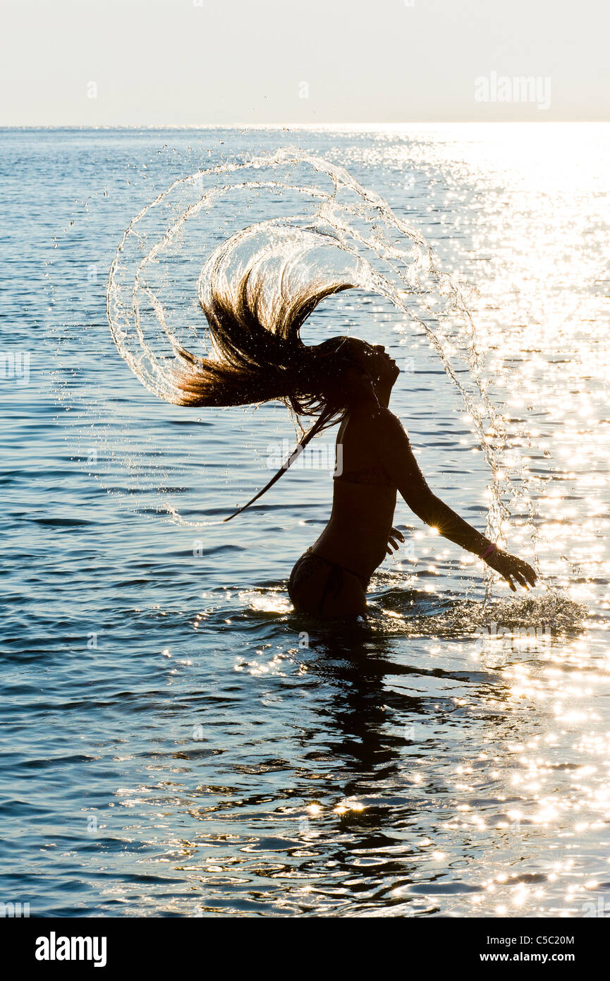 Side view girl in silhouette hires stock photography and images Alamy