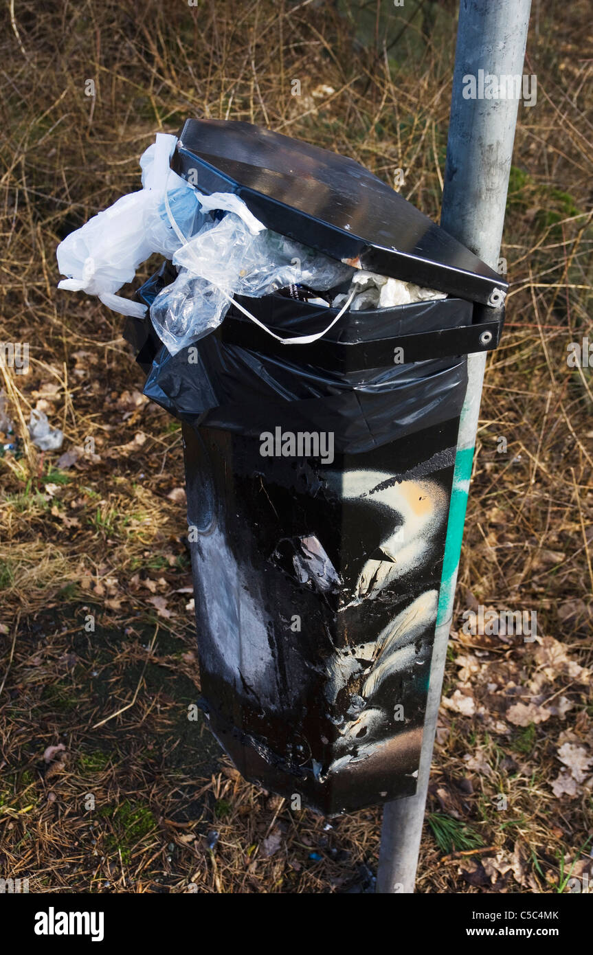 Full Trash Bin High Resolution Stock Photography and Images - Alamy
