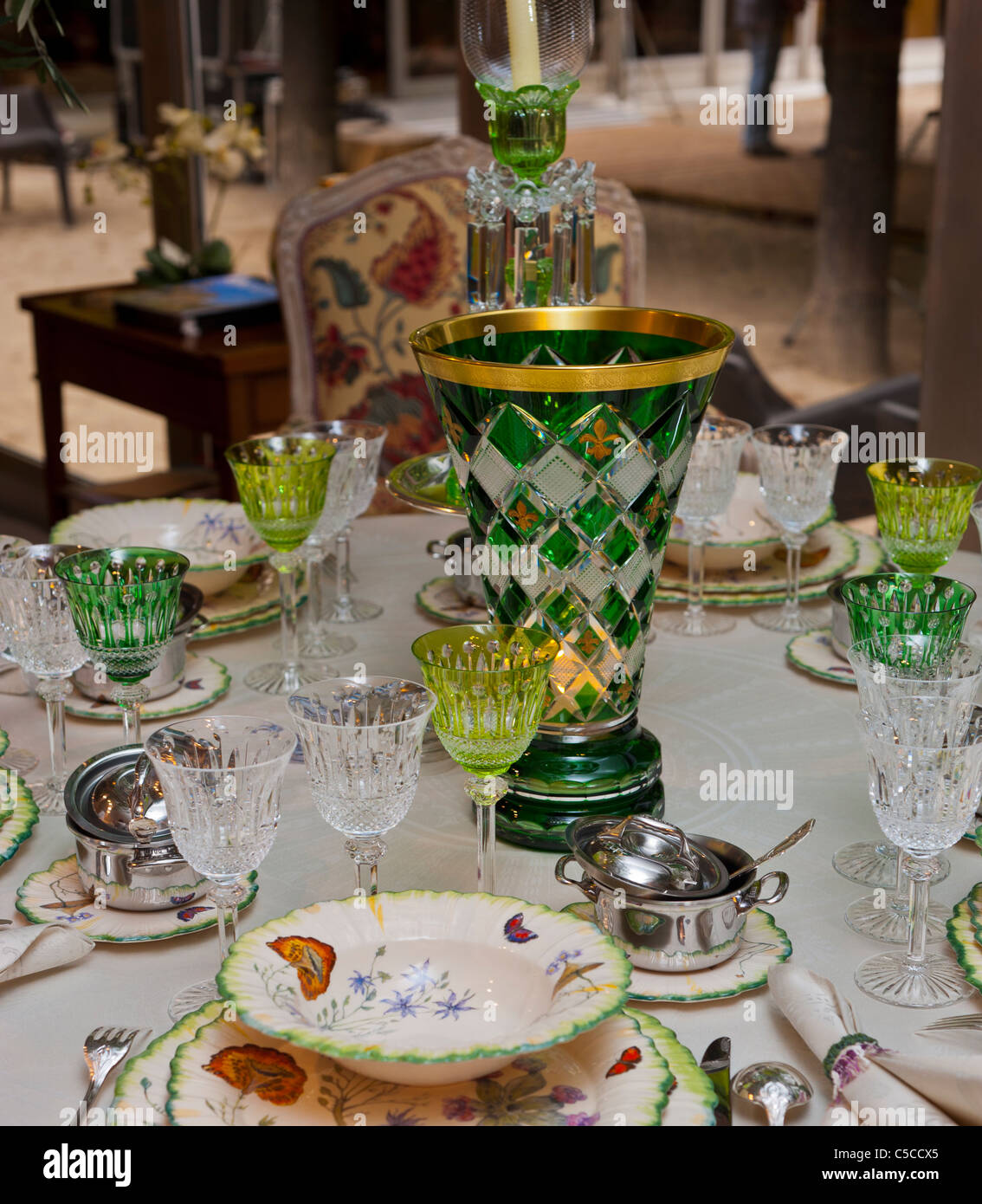 Paris, France, French Table Setting, Lorraine 'Terre de Luxe', Collection Companies, luxury dining setting Stock Photo