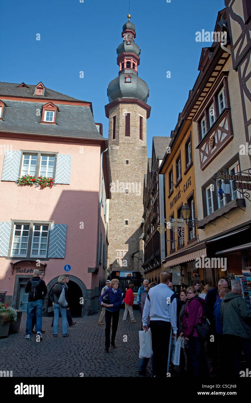 Historischer Marktplatz, Pfarrkirche Sankt Martin Cochem, Market place, church, old town Stock Photo