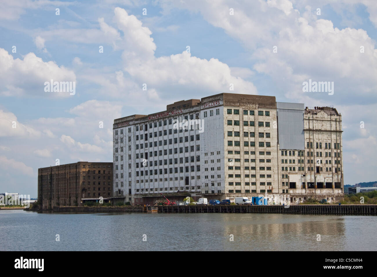 Spillers flour mills hires stock photography and images Alamy