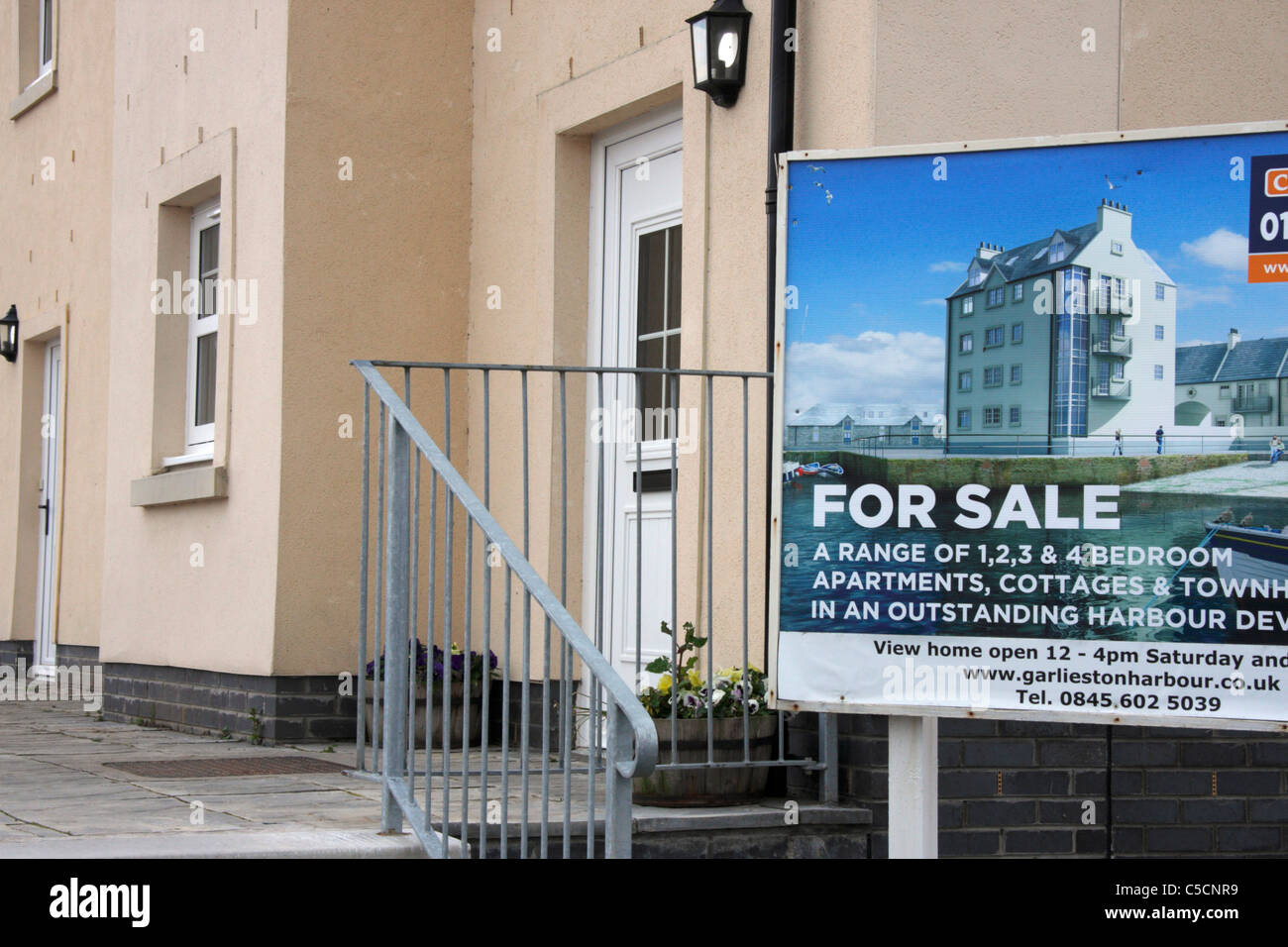 House for sale sign scotland hires stock photography and images Alamy