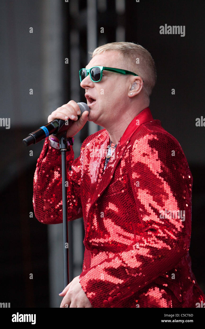 Erasure hires stock photography and images Alamy