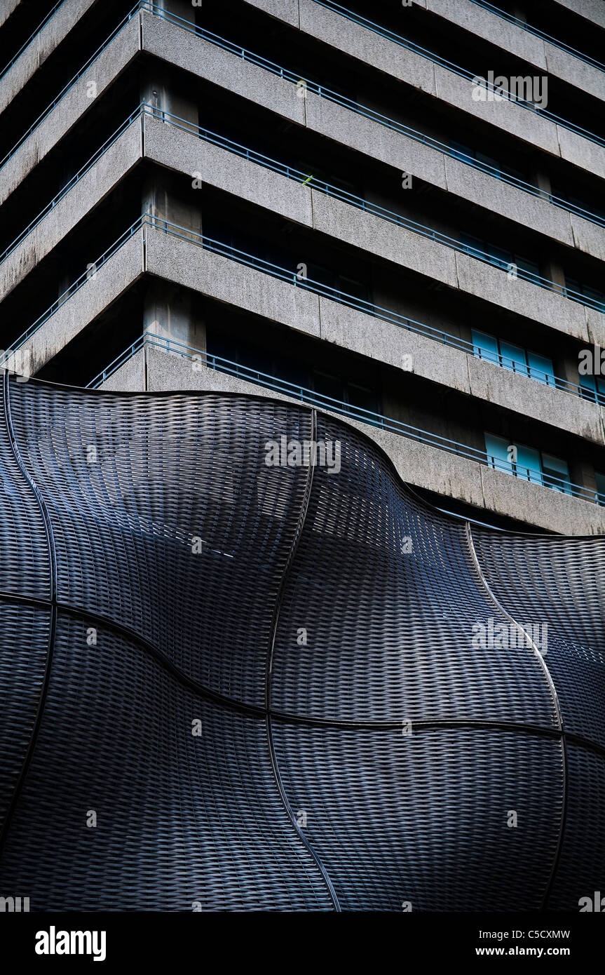 'Boiler Suit' cladding for Guy's Hospital, London designed by ...