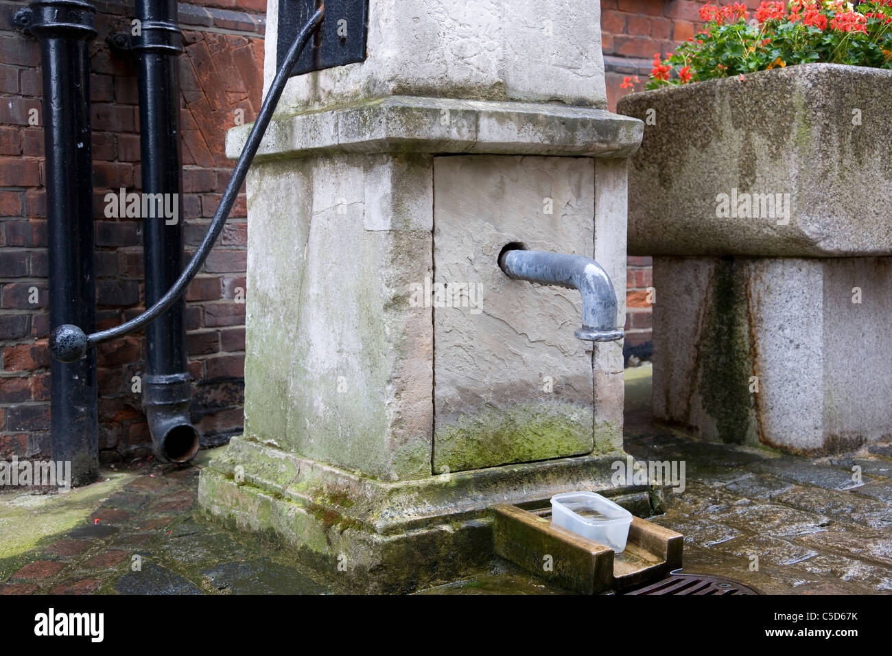 18c Water Pump in Rochester Stock Photo