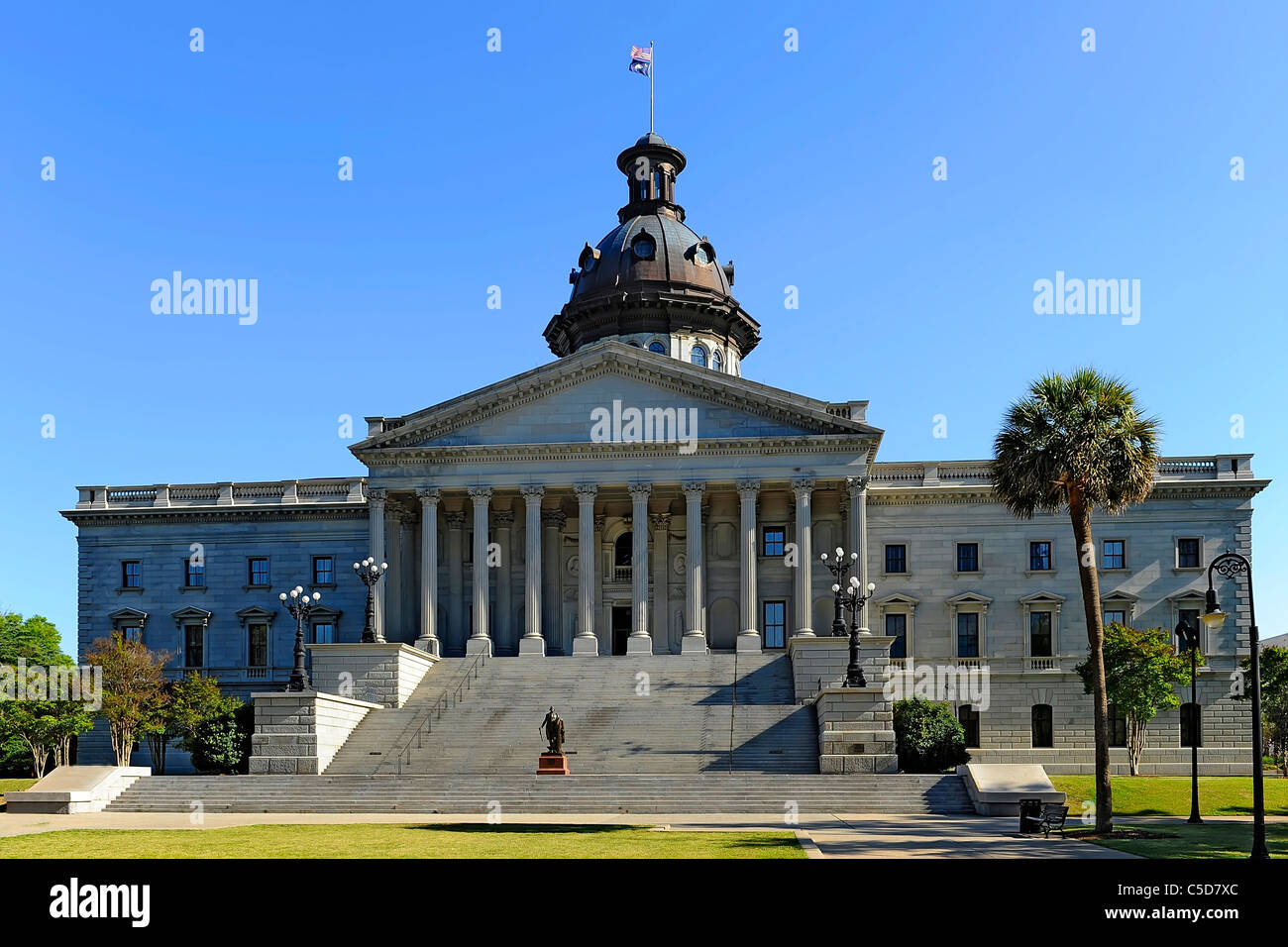 Columbia south carolina buildings statues hires stock photography and