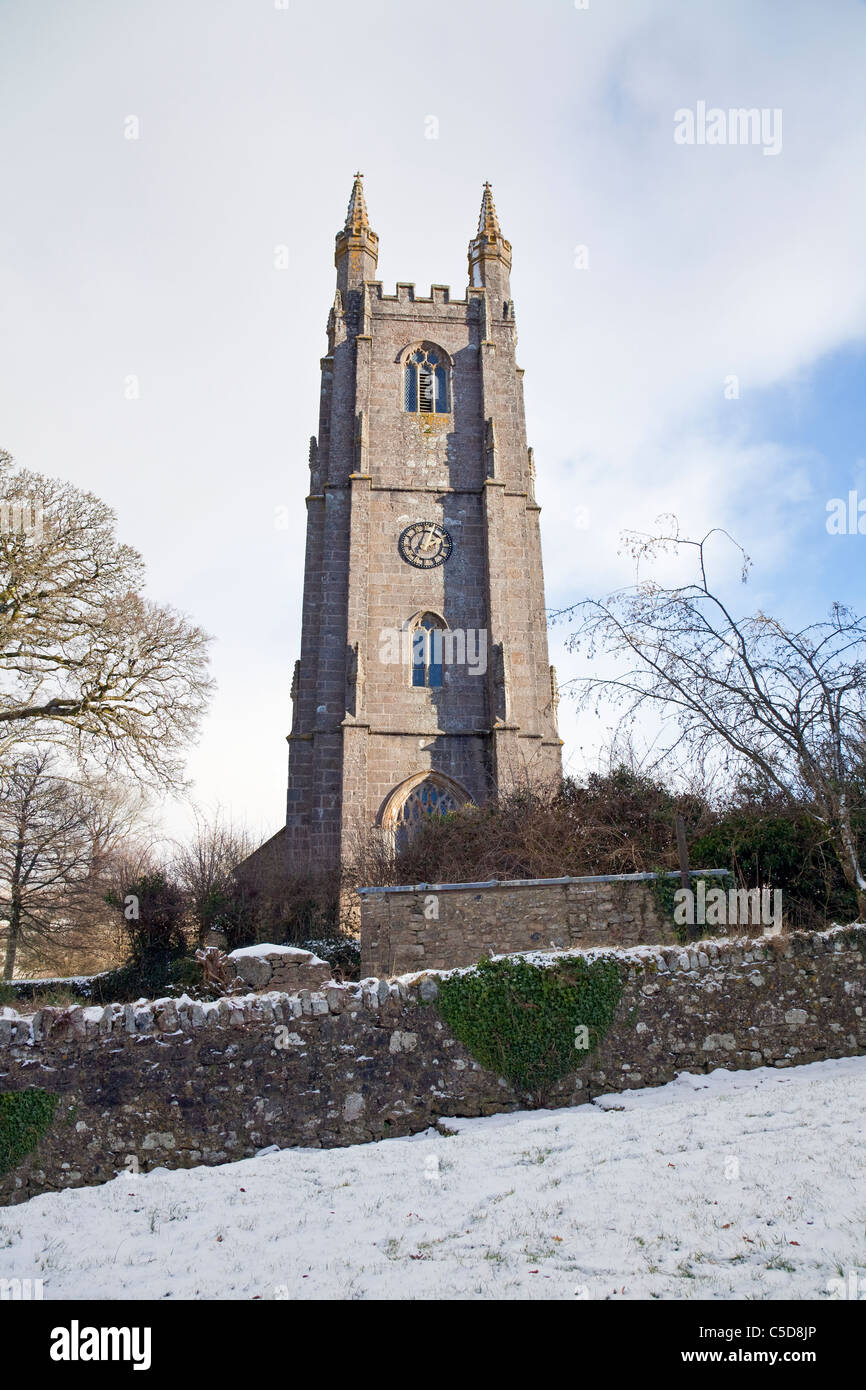 Church of Saint Pancras (also known as 'The Cathedral of the Moor') in snow, Widecombe in the Moor, Dartmoor, Devon, England, UK Stock Photo