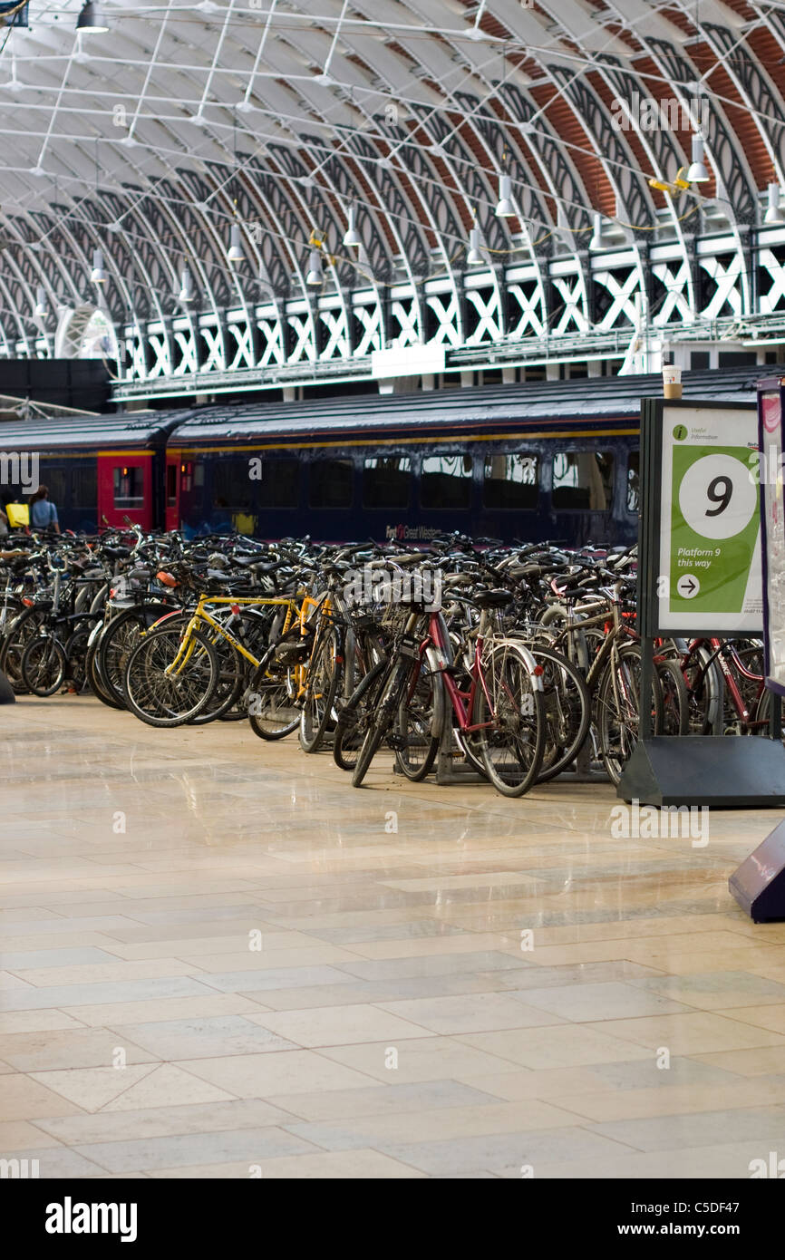 Bicycle Parking in Paddington Station London Stock Photo Alamy