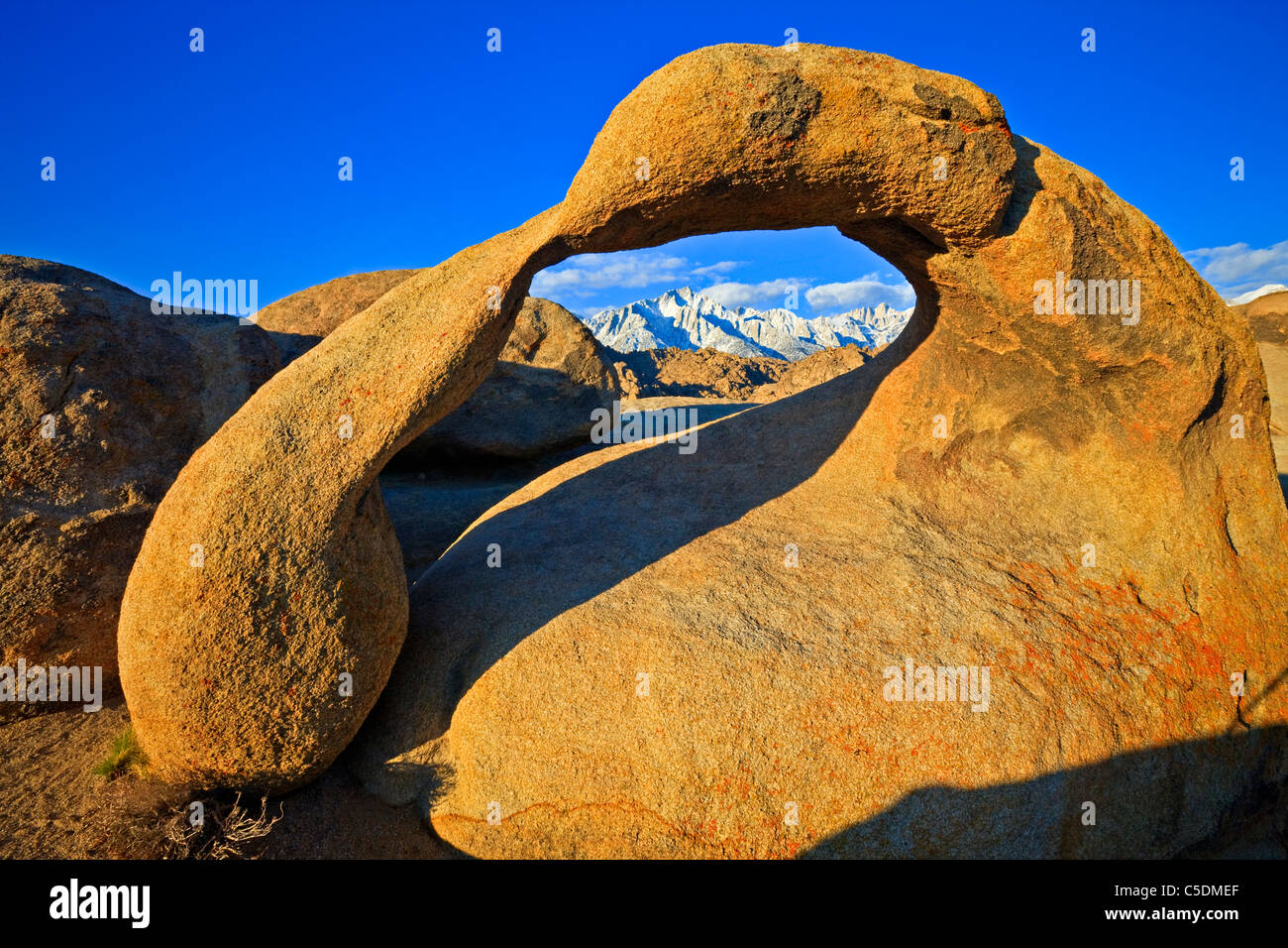 Mobius Arch, Alabama Hills near Lone Pine, California, USA Stock Photo