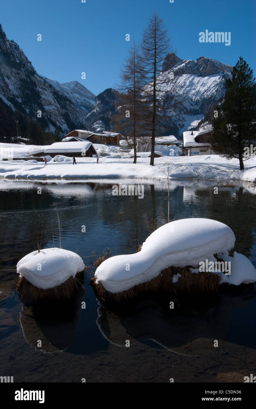 Muggenseeli in Kandersteg, winter, Bernese alps, Switzerland Stock Photo