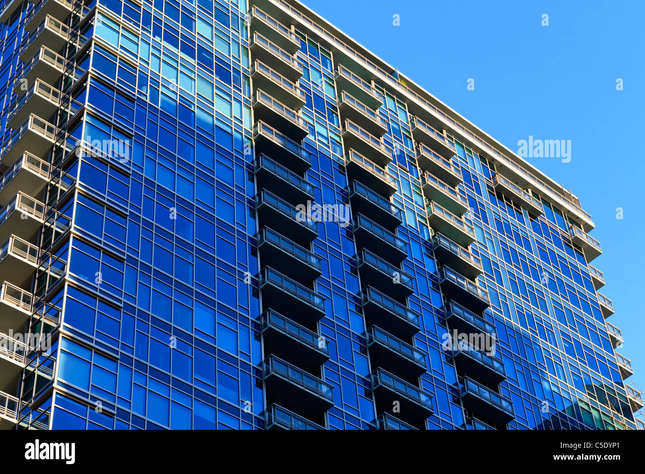 Apartment building in downtown Seattle Stock Photo Alamy
