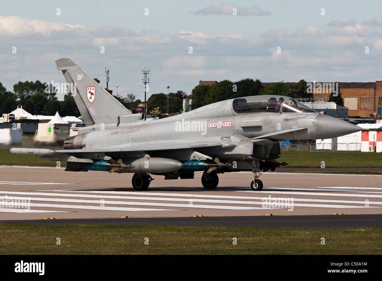 Bomb load hires stock photography and images Alamy