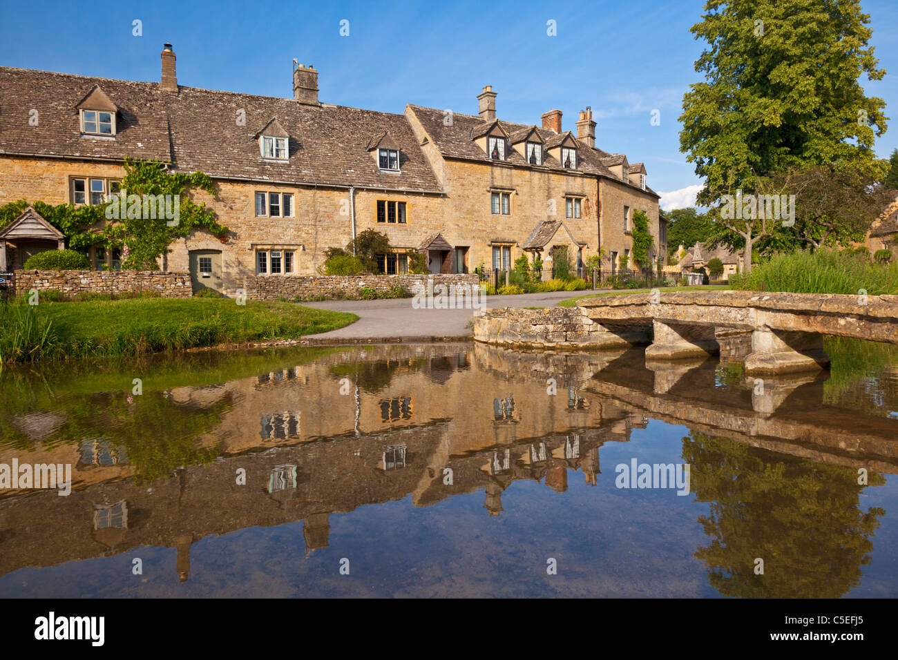 Cotswolds village of Lower Slaughter with quaint Cotswolds cottages Lower Slaughter The Slaughters the Cotswolds Gloucestershire England UK GB Europe Stock Photo