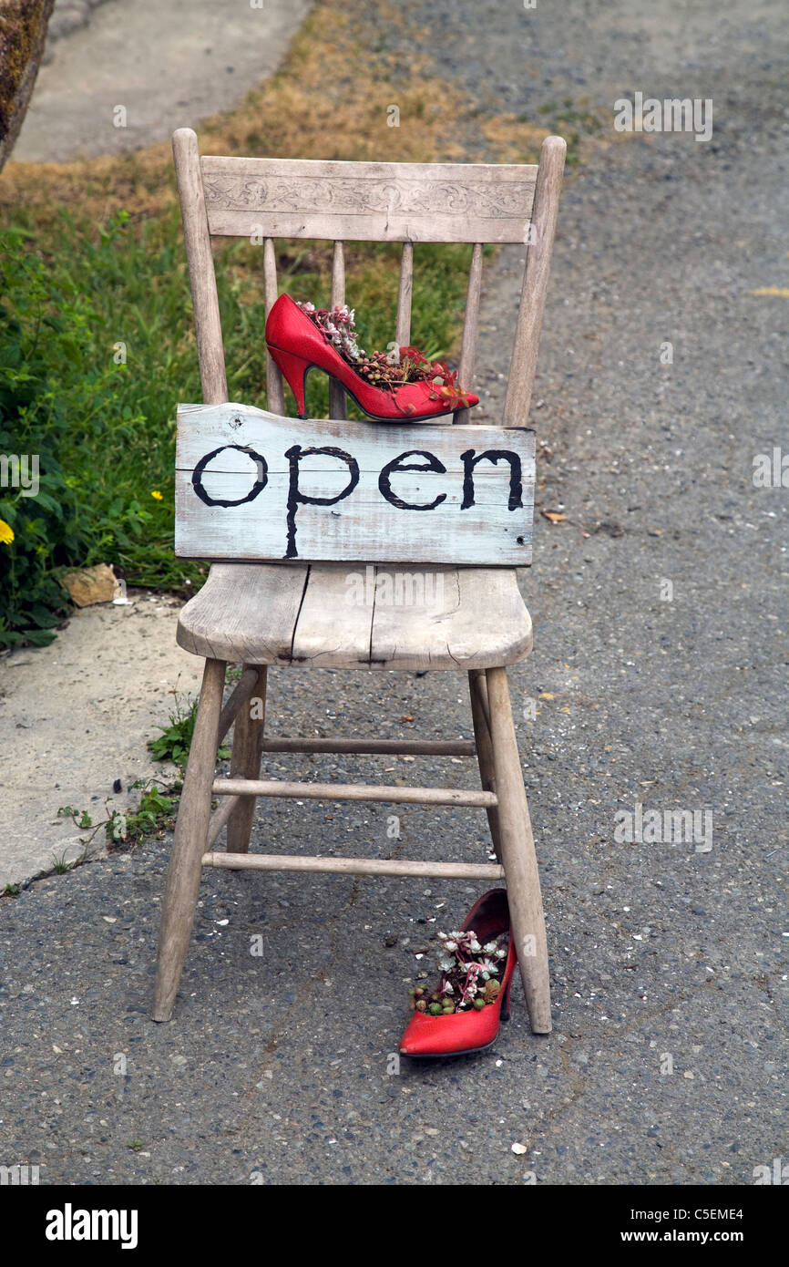 Shoemaker Open Sign Old shoe sign hi-res stock photography and images - Alamy