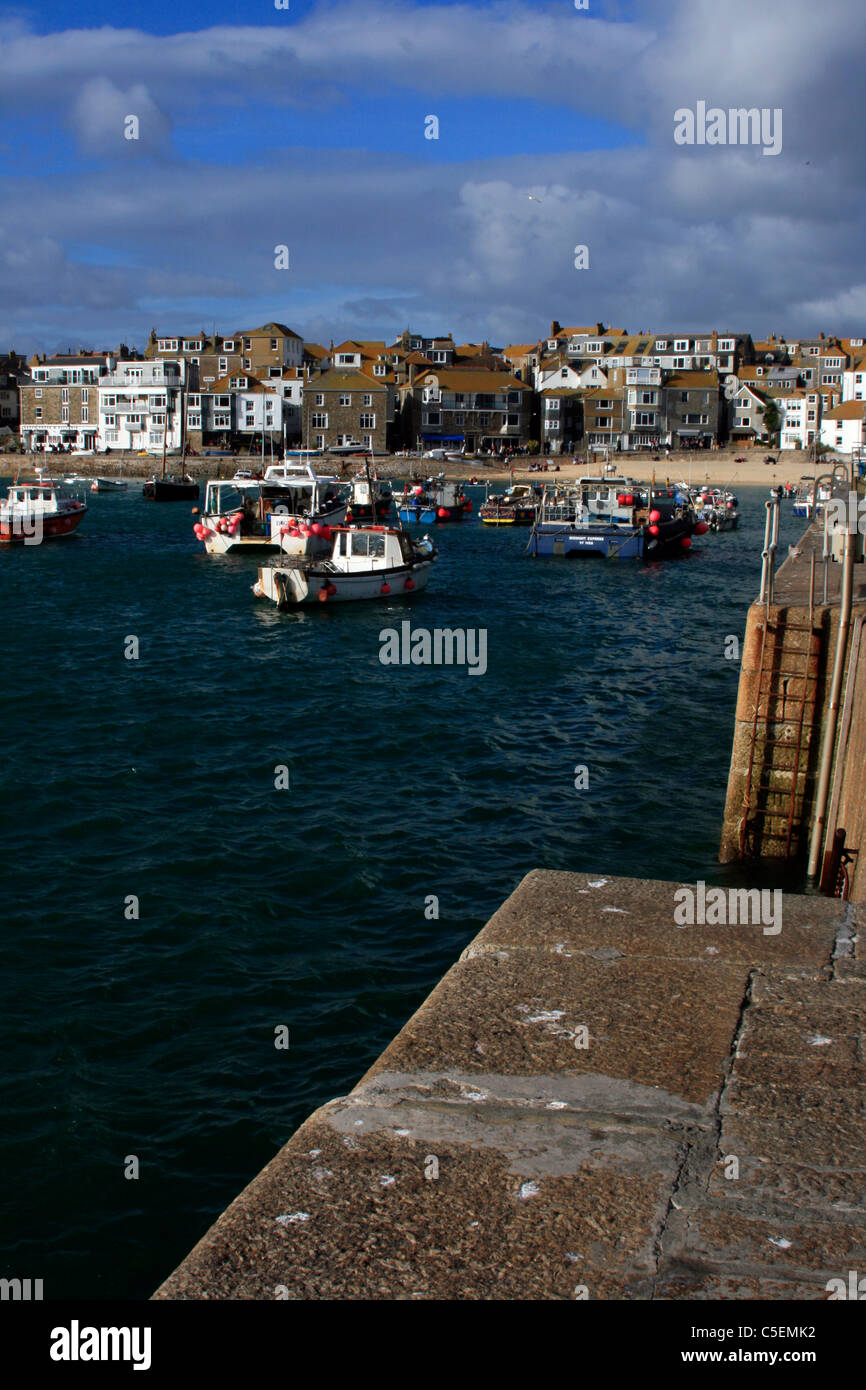 St Ives Harbour, Cornwall. Photograph by Kim Craig. Stock Photo