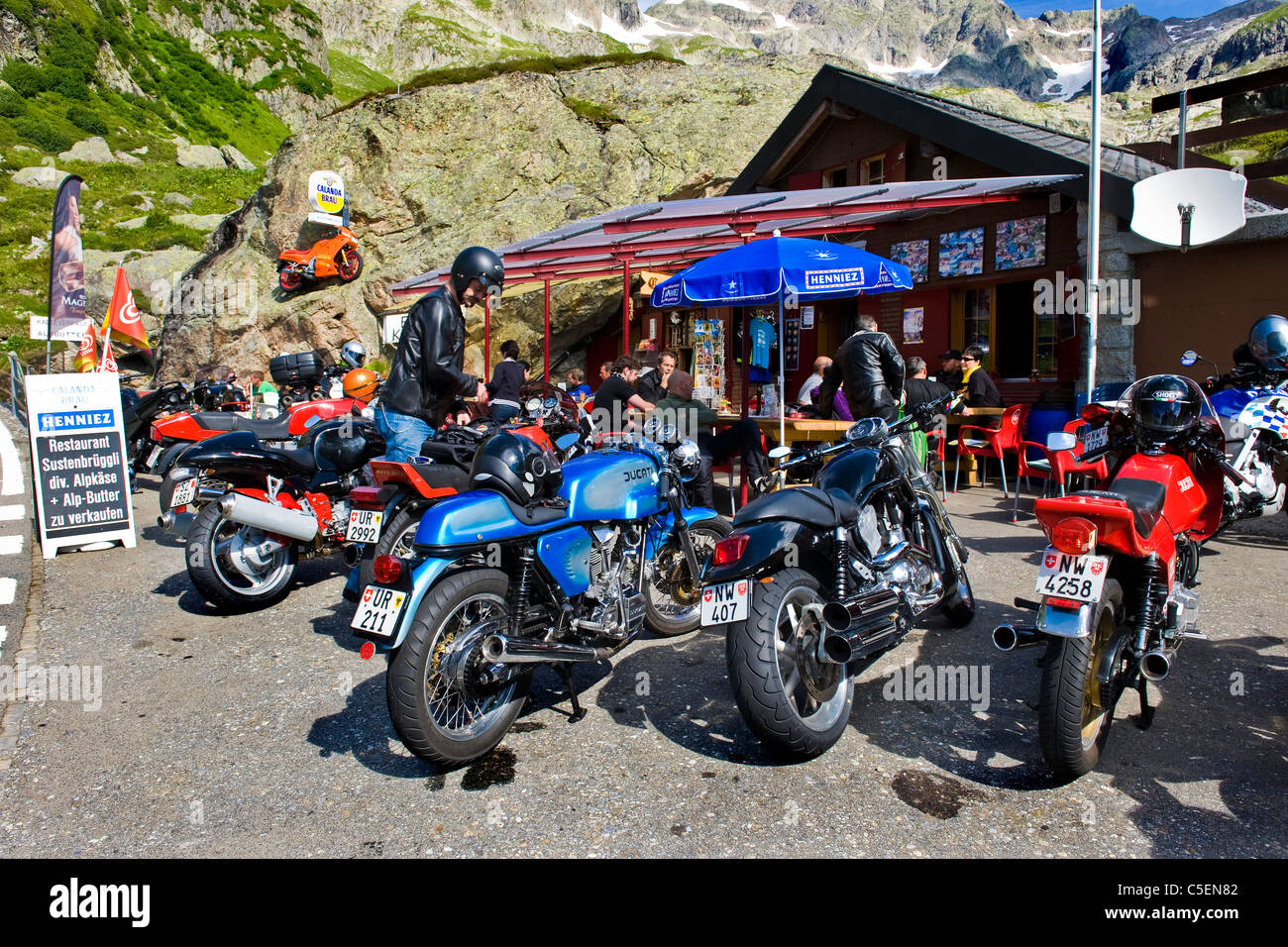 Riders, Biker bar, Susten pass, Canton Uri, Switzerland Stock Photo - Alamy