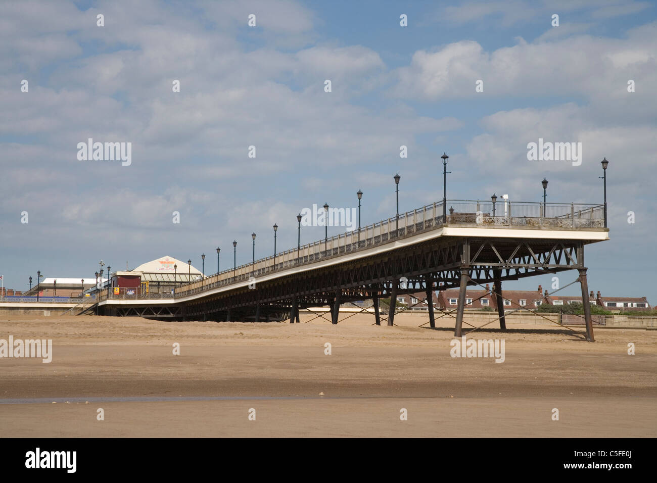 skegness-pier-on-the-lincolnshire-coast-