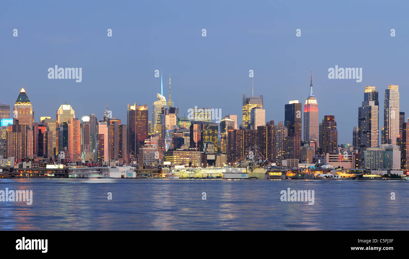Hudson River waterfront view of New York City Manhattan after sunset ...