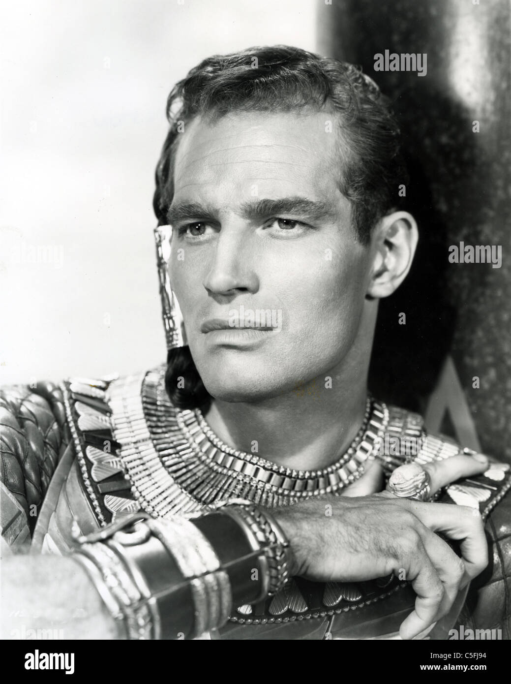 Actor charlton heston 1960 hi-res stock photography and images - Alamy