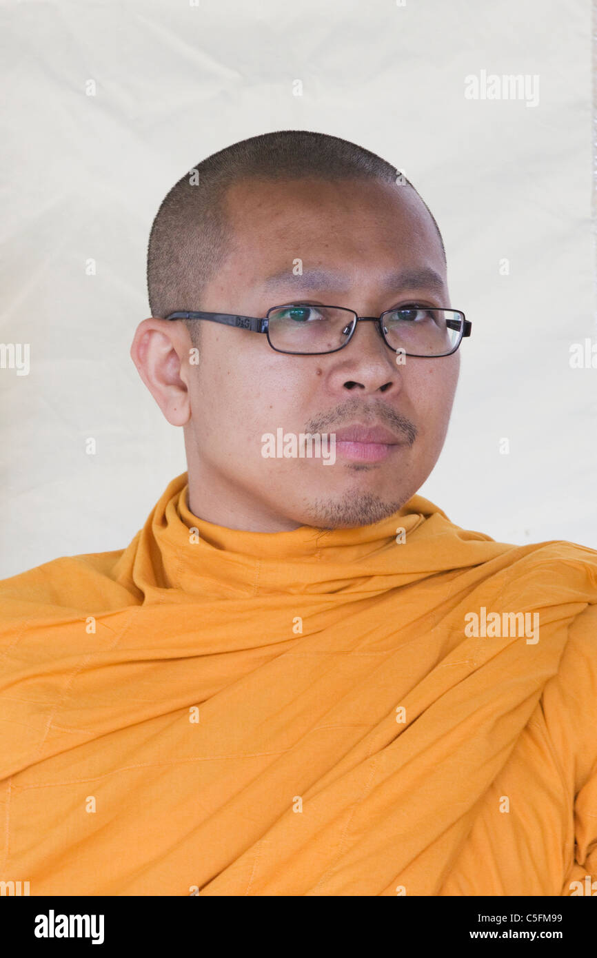 Southern Buddhism, Monks at the Thai Festival in Warwick Stock Photo