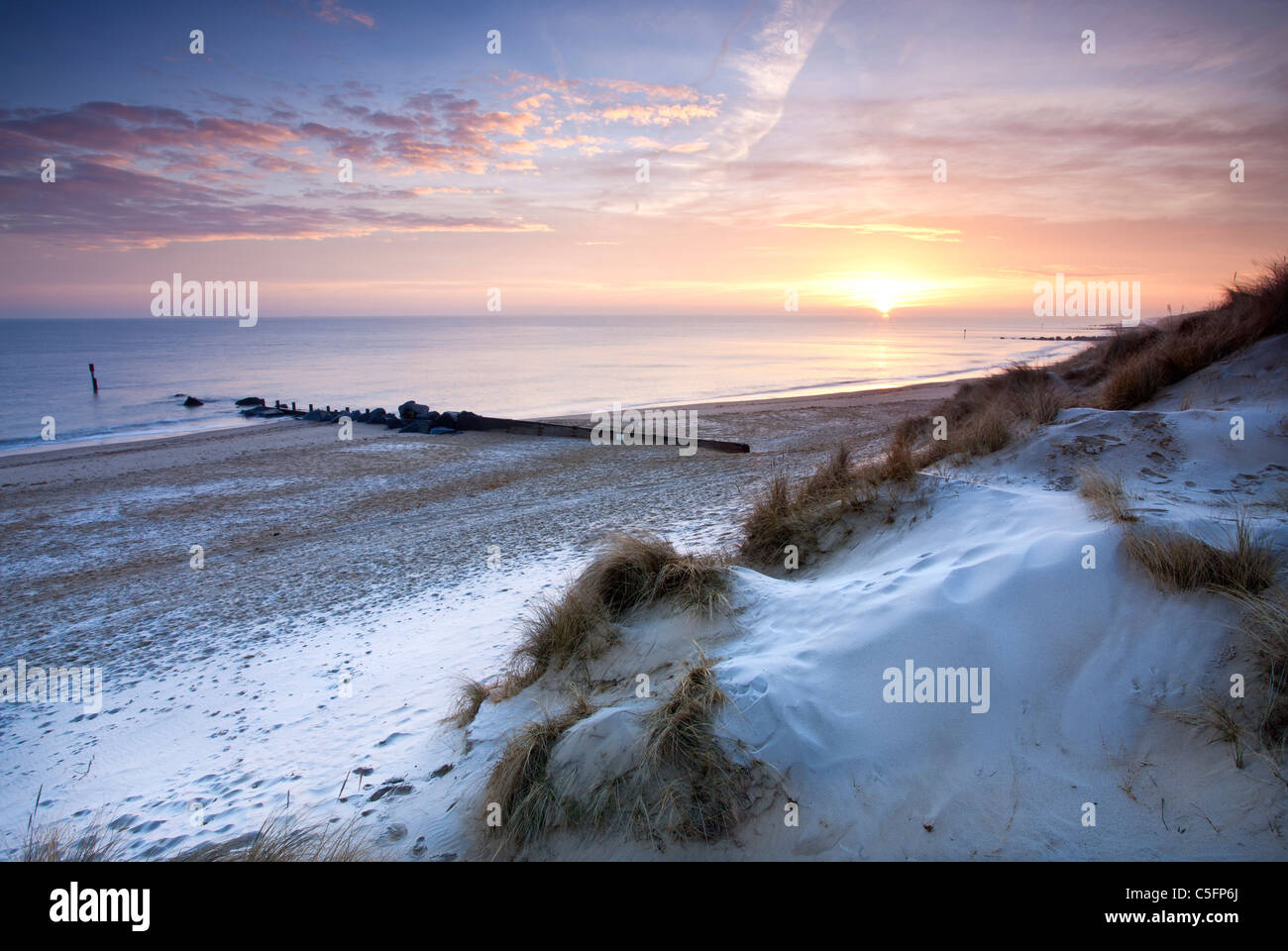 Sea Palling on a frosty morning at dawn on the Norfolk Coast Stock Photo