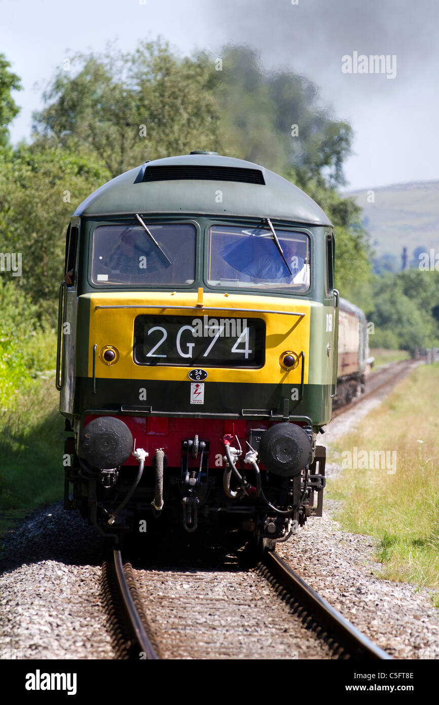 Old railway trains Diesel engines; Yellow frontend of British Rail