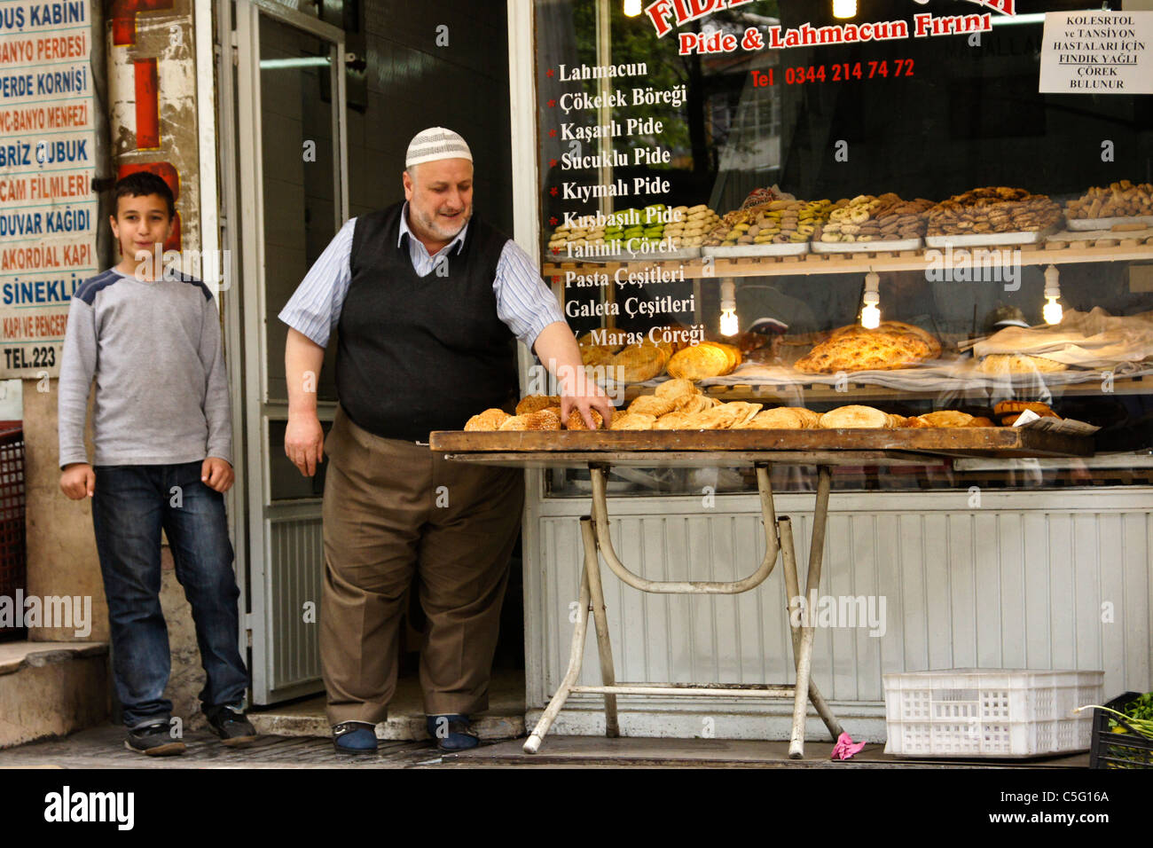 Turkish Bakery Stock Photos & Turkish Bakery Stock Images Alamy