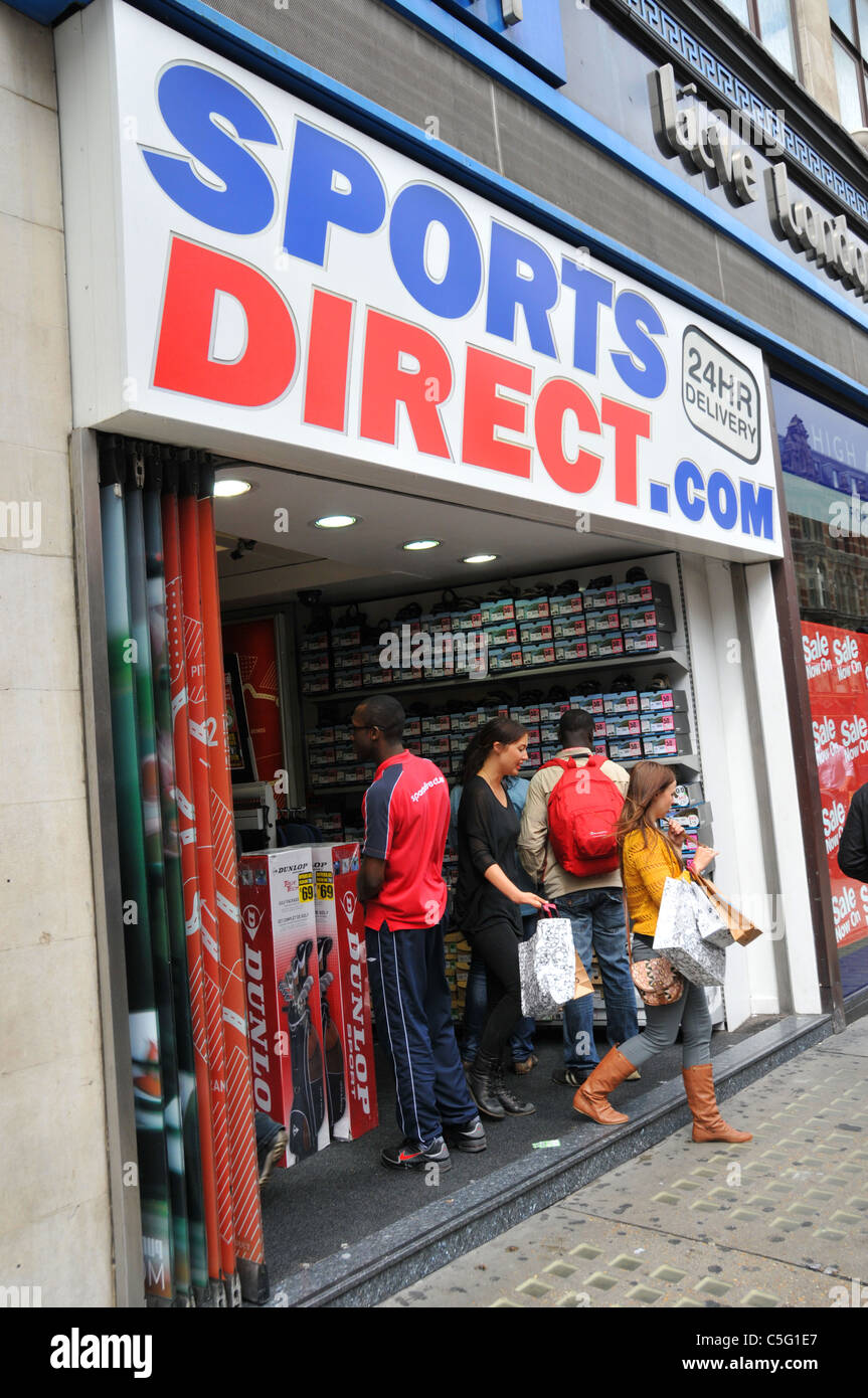 Sports direct hi-res stock photography and images - Alamy