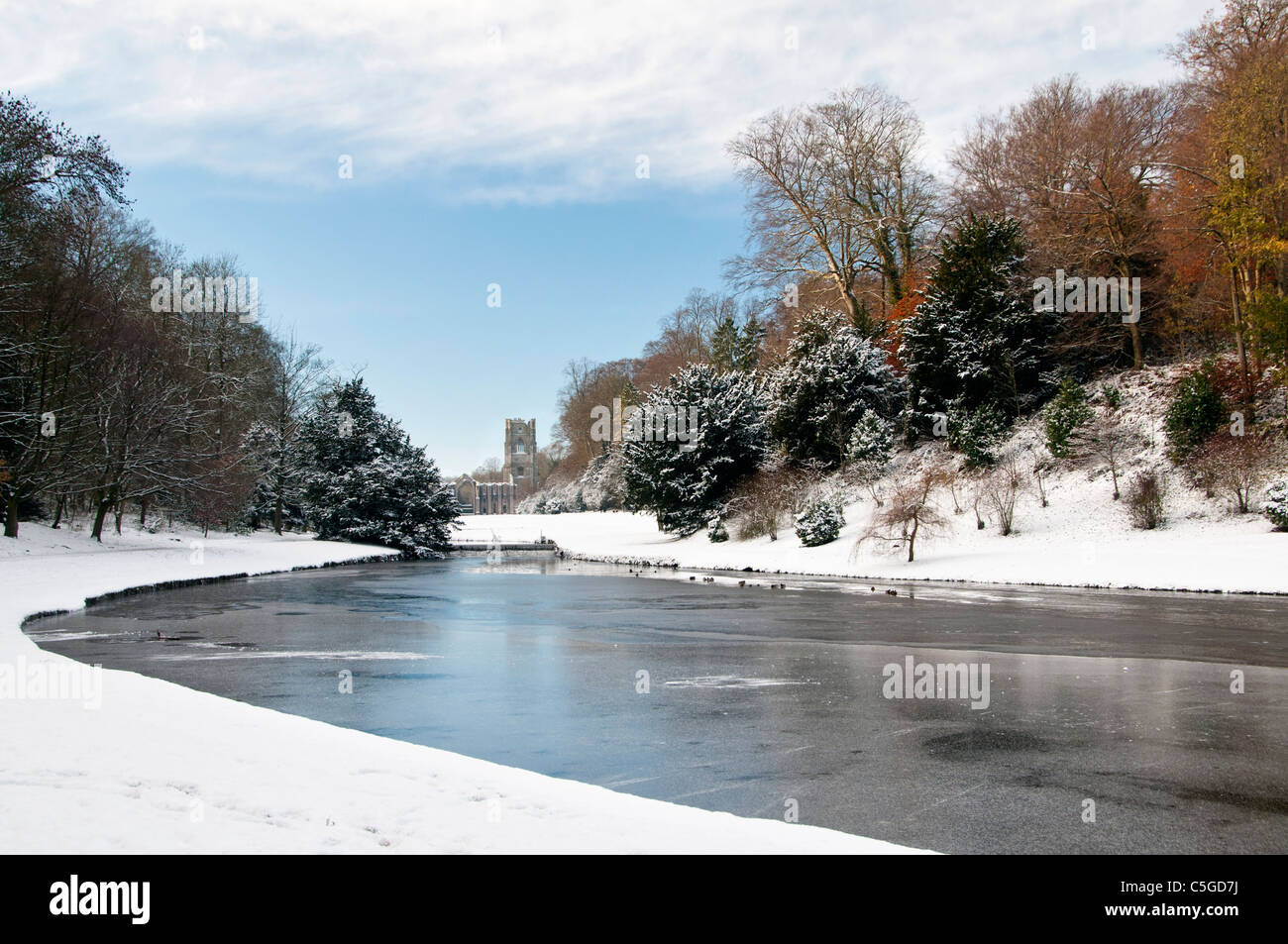 Fountains Abbey, Yorkshire UK Stock Photo Alamy